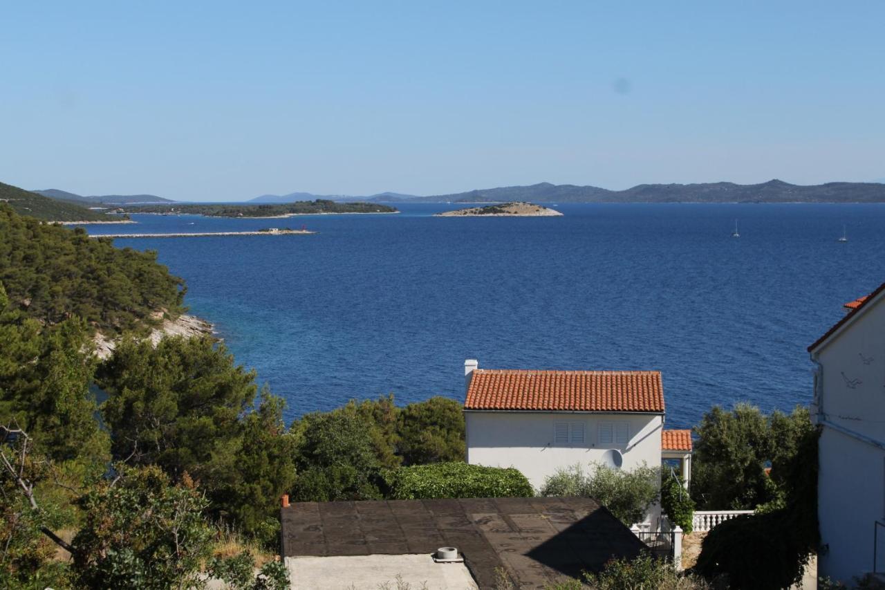 Apartments With A Parking Space Sali, Dugi Otok - 8181 Bagian luar foto